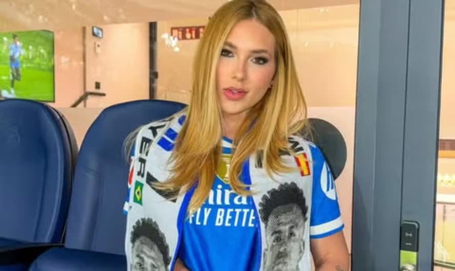 Virginia Fonseca capricha no look para torcer por Vini Jr. na Espanha: ‘Sua namorada é brega’