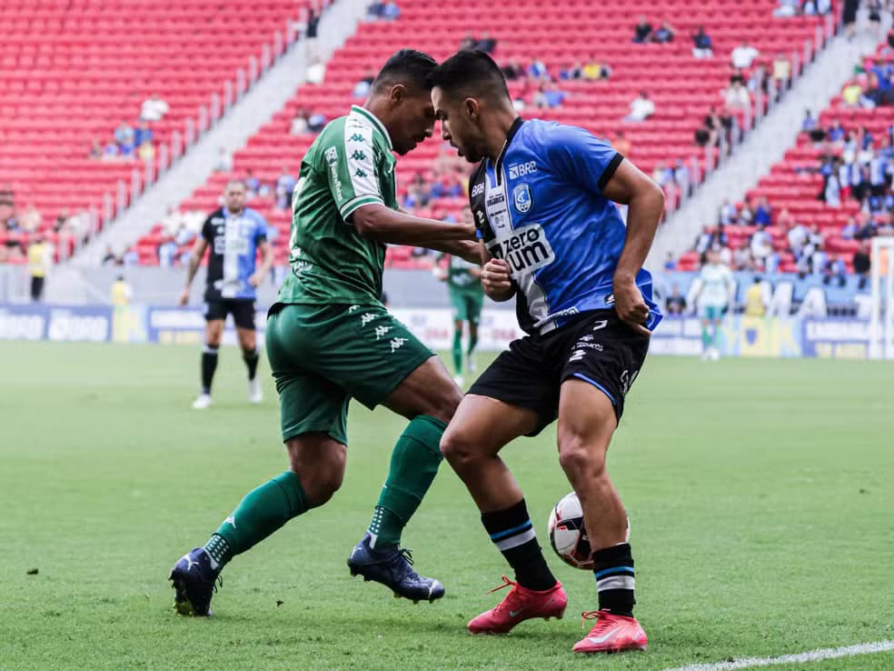 Nos pênaltis, Gama é campeão do Candangão 2025